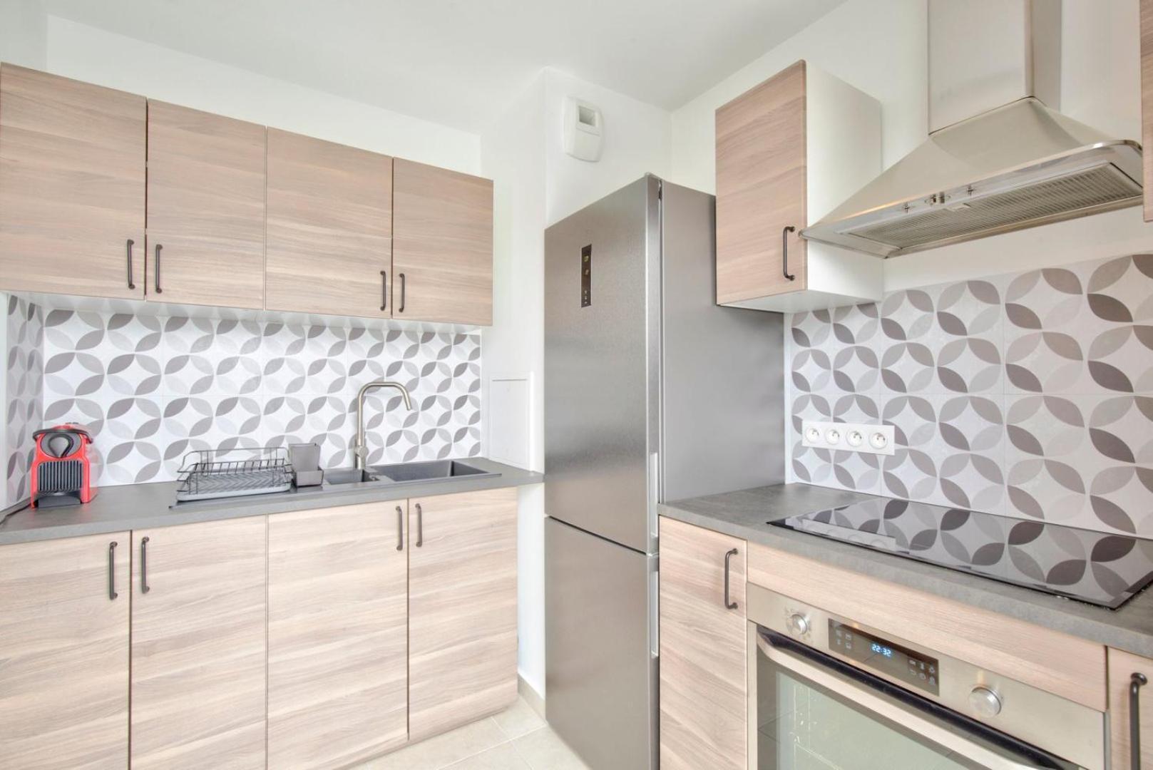Le Perfectionniste - Spacieux Logement Terrasse Avec Parking カシャン エクステリア 写真